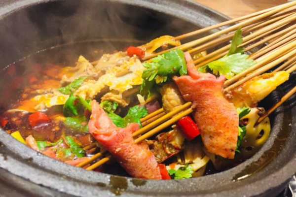 福成泥锅麻辣串
