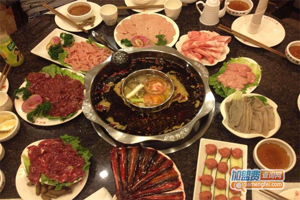 齐齐重庆老火锅加盟门店