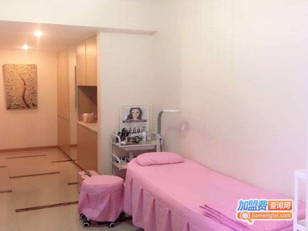 美容美甲连锁加盟，开店加盟美容美甲连锁，把握机会多赚钱！