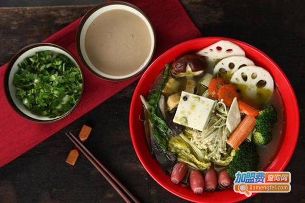 藤椒麻辣烫培训加盟门店