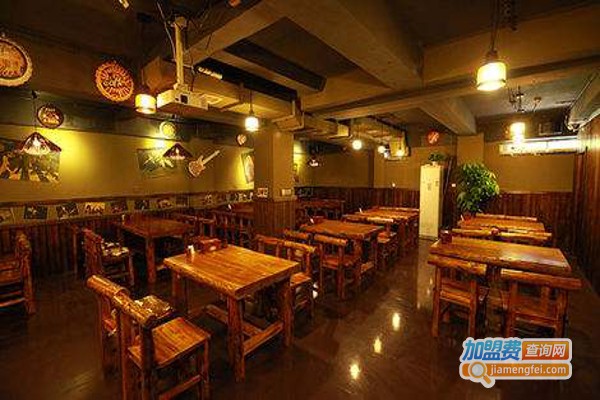 青岛原浆啤酒屋