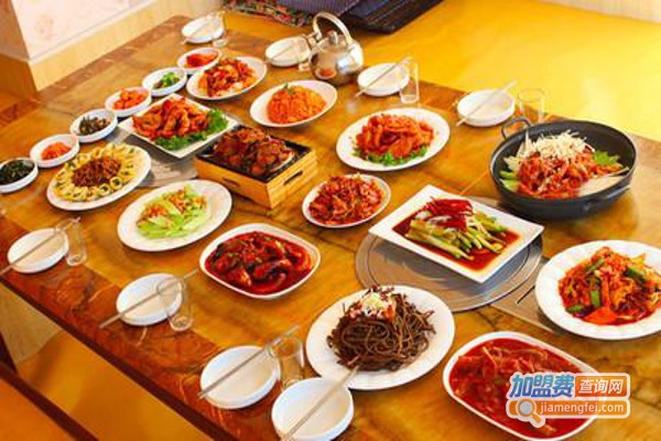 尹食堂韩餐厅加盟费
