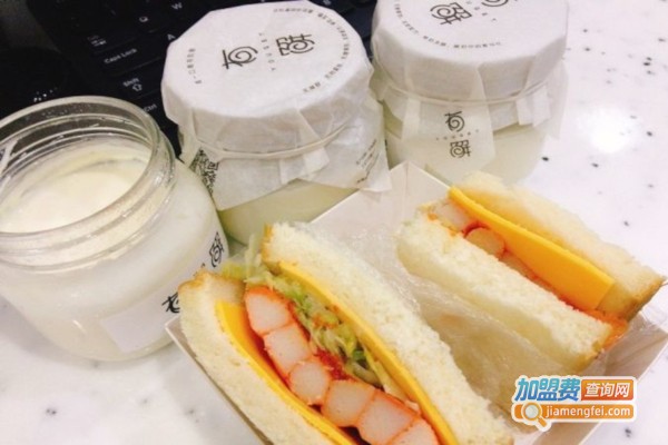 有解·酸奶轻食加盟店