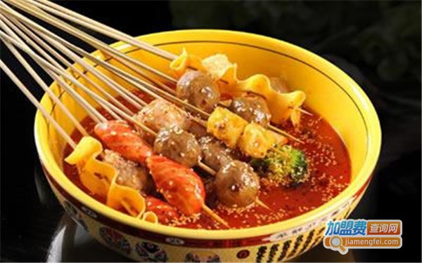 梁小小成都串串香