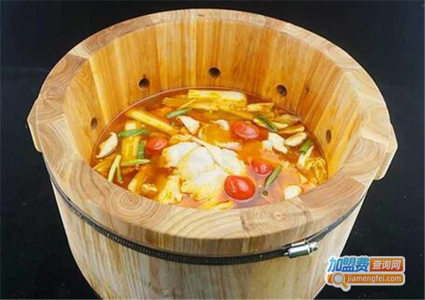 鱼你相伴喷泉鱼火锅