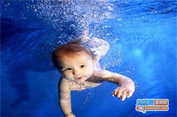 三瑟海婴儿游泳水育早教