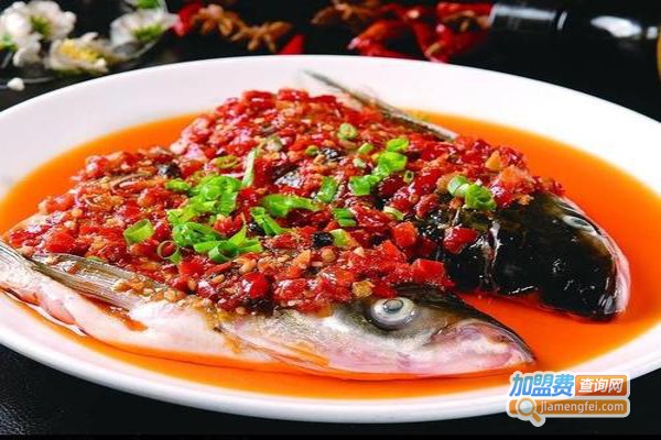 饭桌故事剁椒鱼头加盟，创业加盟饭桌故事剁椒鱼头让您快速致富！