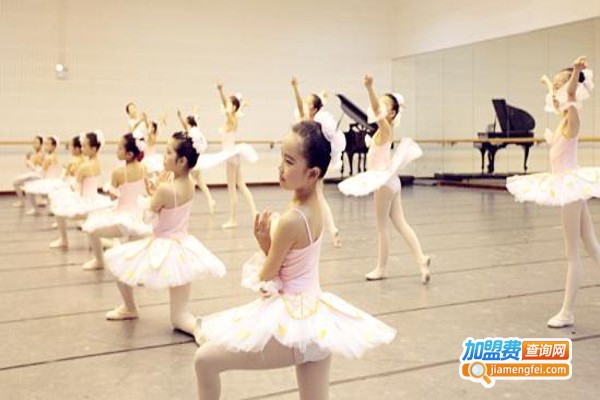 当代芭蕾舞教育加盟