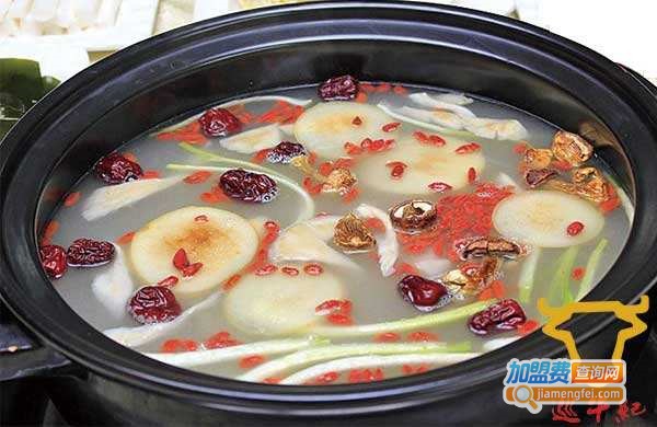 巡牛纪清汤黄牛肉火锅