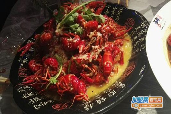 殷氏龙虾鱼羊一锅火锅