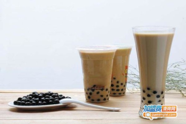Cyi the 奶茶加盟费