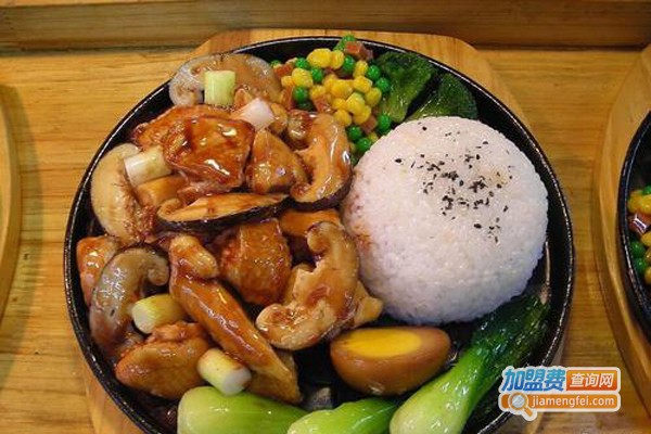 蒸膳日盛营养快餐