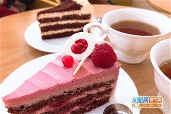红丝绒纸杯蛋糕