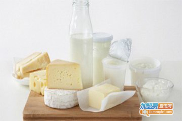 草伊浓乳品加盟费，来看草伊浓乳品投资费用明细！