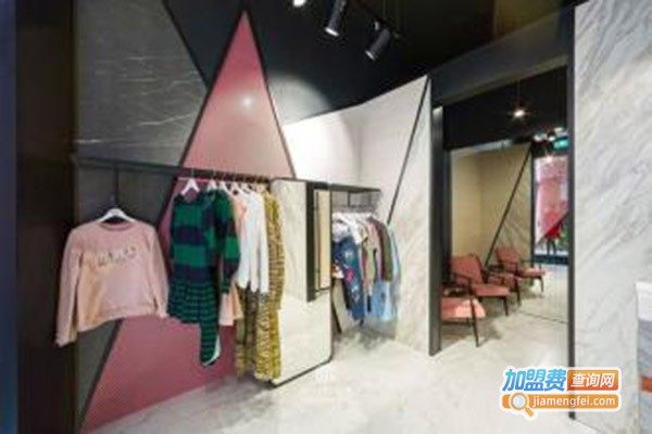 6T6服装加盟门店