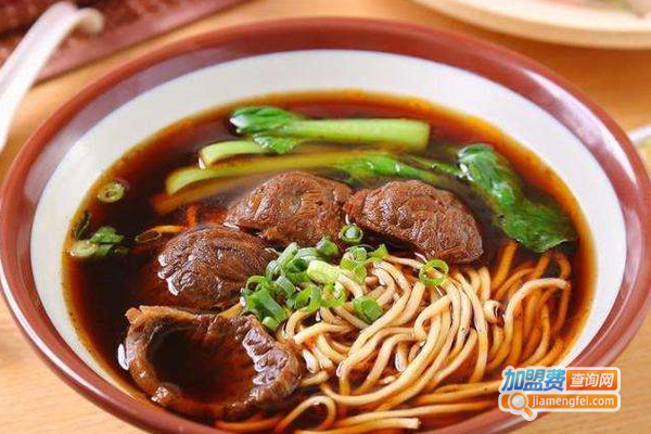 吾卖尔牛肉面加盟费