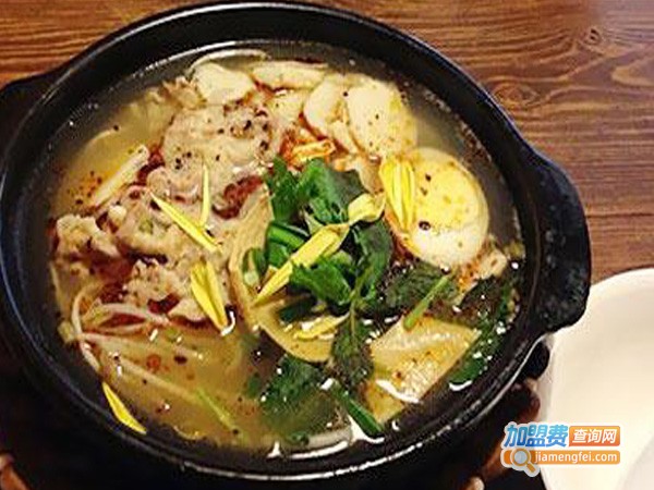 鸿沅桥过桥米线