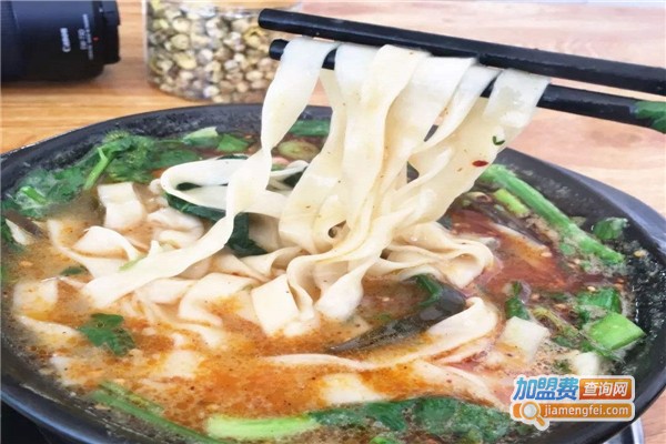 陕味情砂锅面食