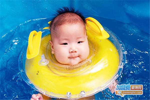 成龙宝贝婴儿游泳