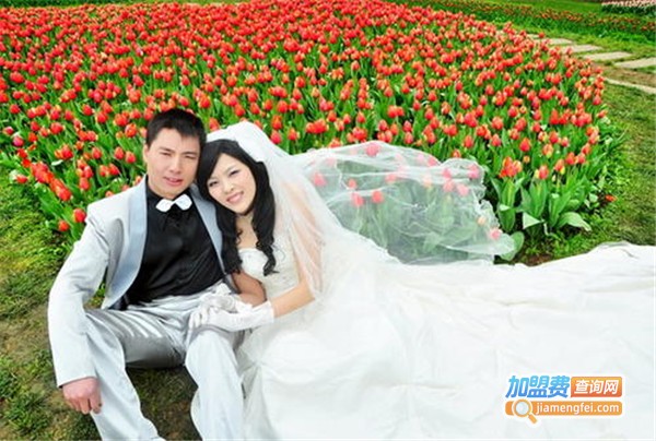 靓点婚纱摄影