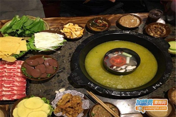 老餮记老灶火锅加盟费