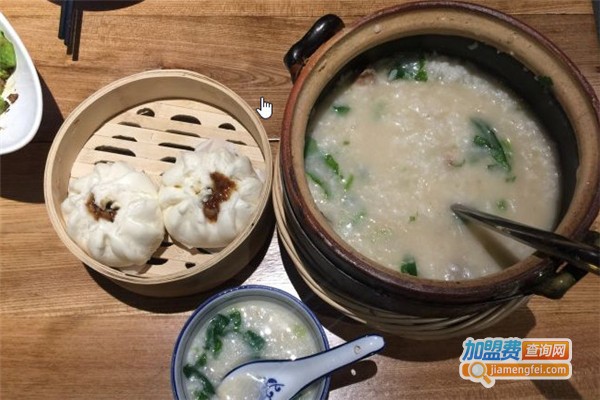 潮粥荟潮汕砂锅粥加盟，开店加盟潮粥荟潮汕砂锅粥，把握机会多赚钱！