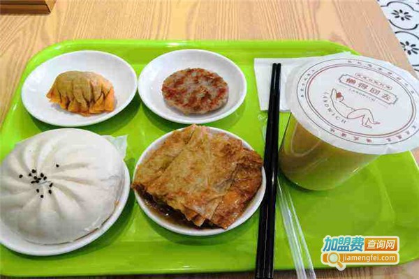 懒得回去·香港包点料理加盟