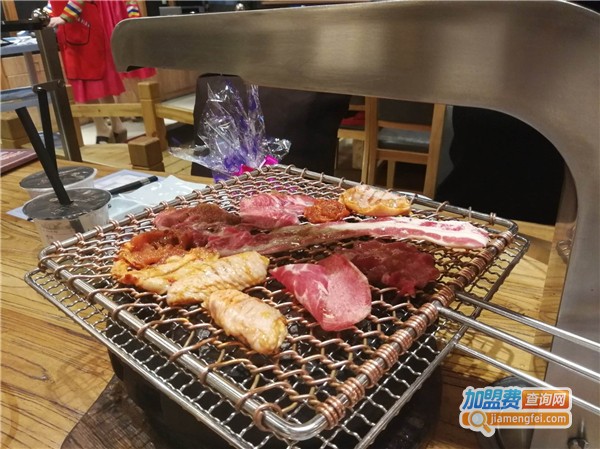 金刚山黑牛自助烤肉