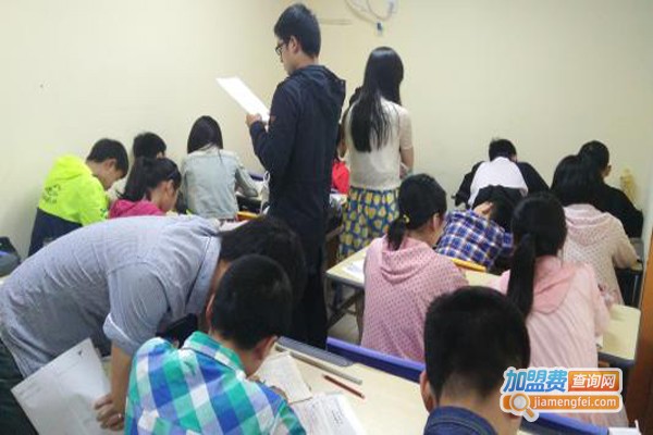 奇快作文加盟费