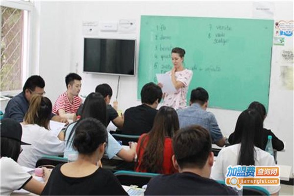 威尔外国语学校加盟