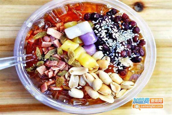 土豆撸冰糍粑冰粉