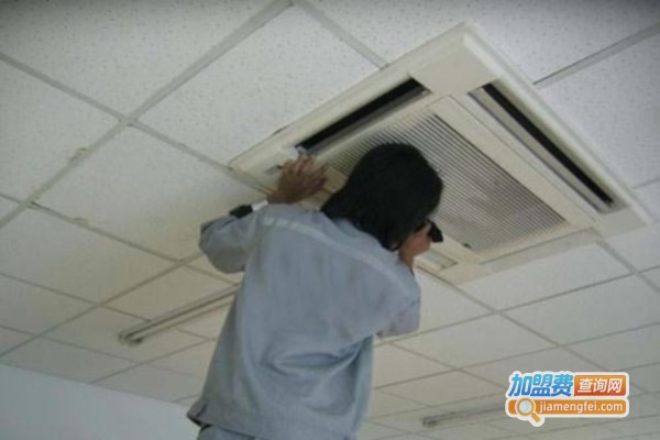 厚达中央空调清洗加盟费是多少钱？