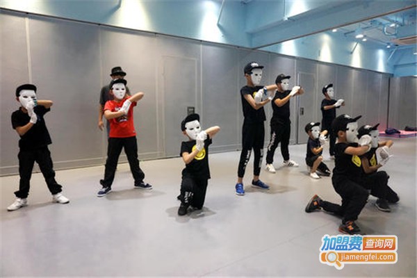 吾尚街舞文化教育加盟