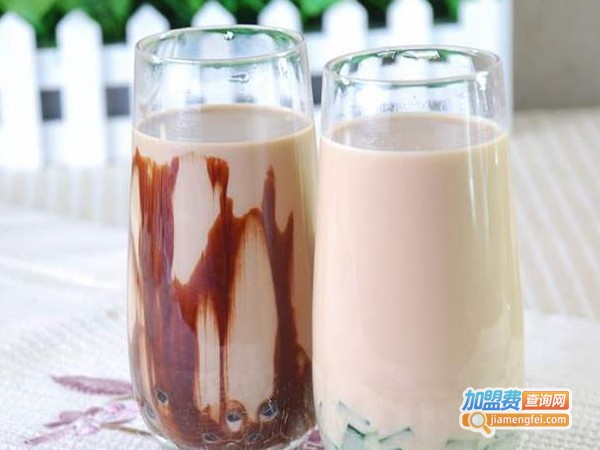 好奇奶茶加盟费