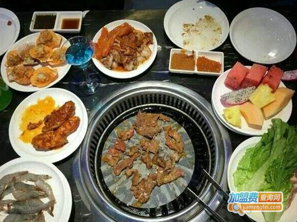 韩厨海鲜烤肉自助餐厅加盟费