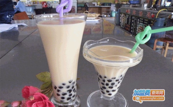 炫冰客奶茶加盟费