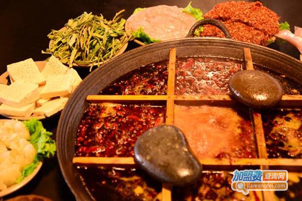 重庆喳喳火锅加盟费