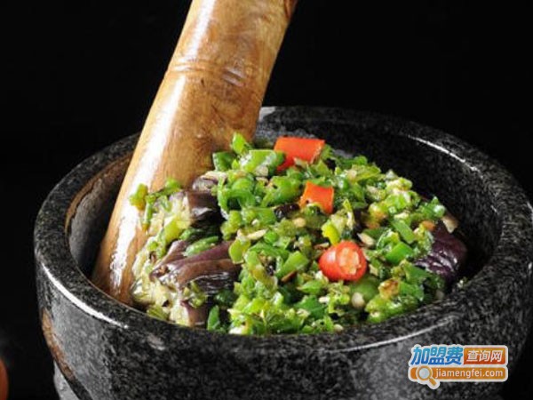 【饭菜擂起来擂椒拌饭加盟】开饭菜擂起来擂椒拌饭轻松实现财富自由！
