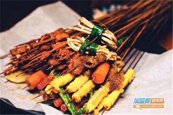 默默麻辣串加盟费