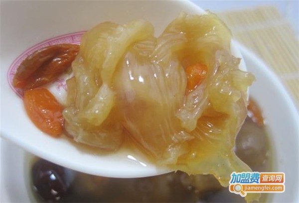 鲜炖花胶