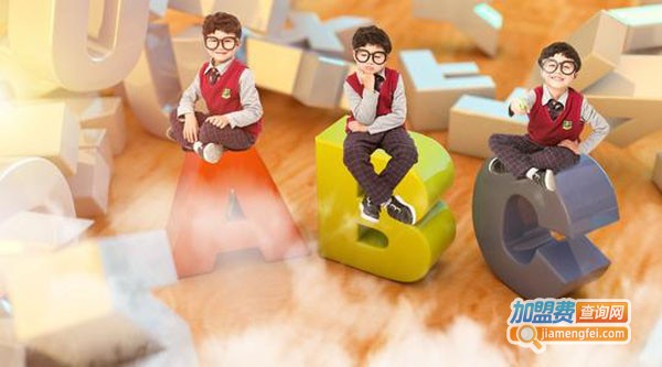 小男孩少儿编程加盟费