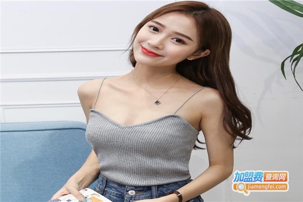 娜可露女装加盟