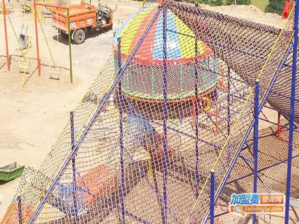 儿童户外拓展训练