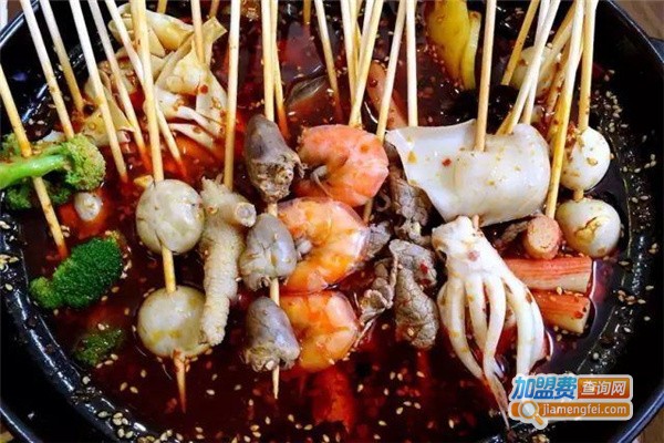 窜大街串串香加盟费
