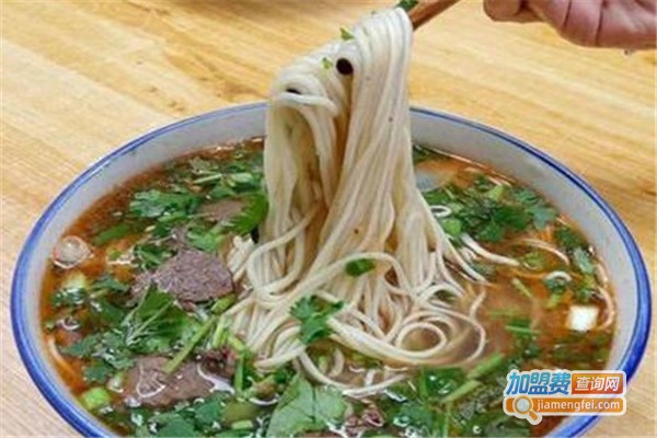 顶乐牛肉拉面