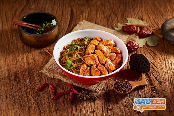粉面婆乌鸡米线