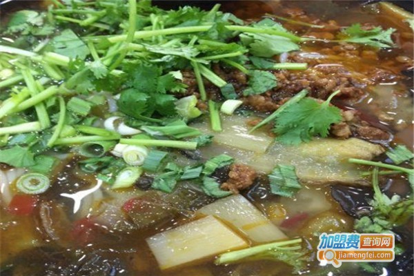 粲记泡椒鸭血米线