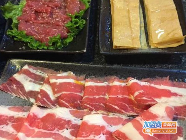 石桌子老板凳土灶火锅加盟费