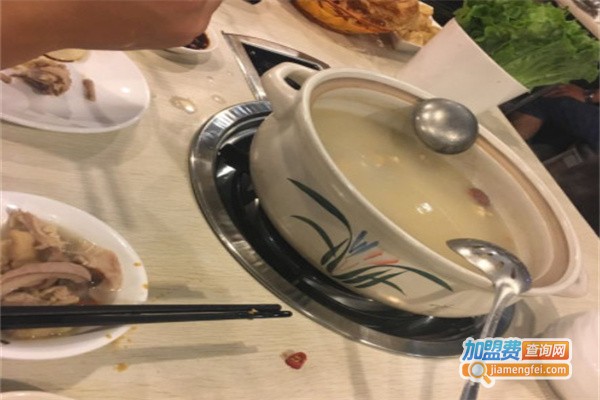 顺记猪肚鸡火锅店加盟