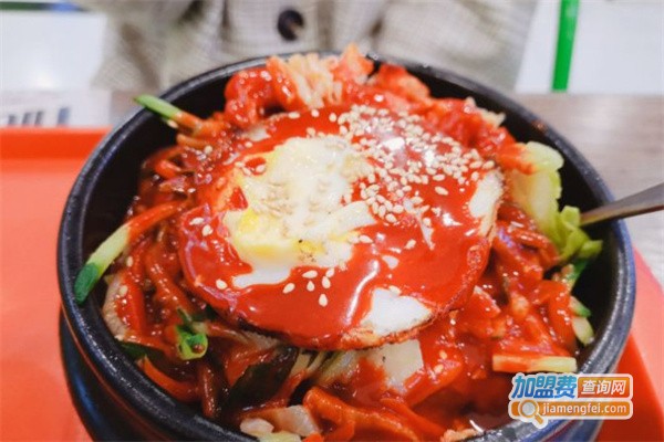 聚香隆美食城
